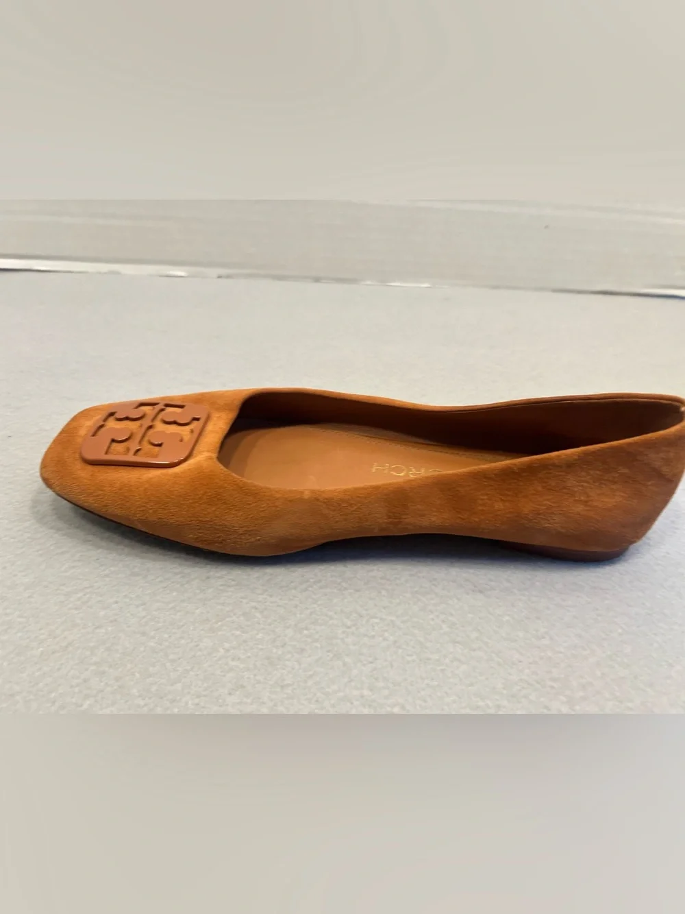 Tory Burch Georgia Ballet Flats Dulce De Leche Tan Suede Square Toe Logo S 7.5